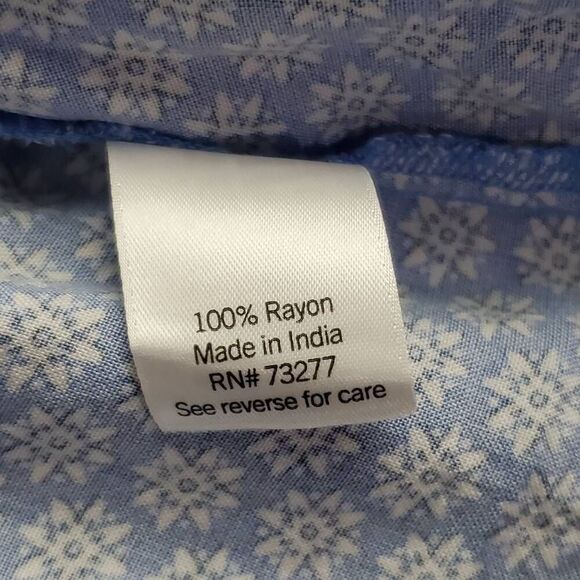 Croft & Barrow Women’s Plus 1X Blue Short Sleeve Button Down Blouse Floral Print - Picture 5 of 6